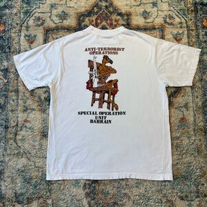 Vintage Anti-Terrorist Operations Camel T-shirt Size XL